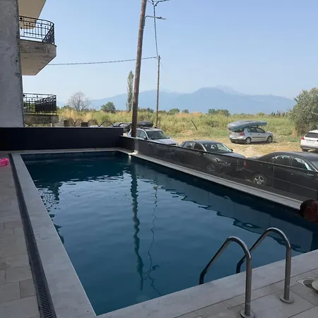 Apartament Victoria Aliki44 *